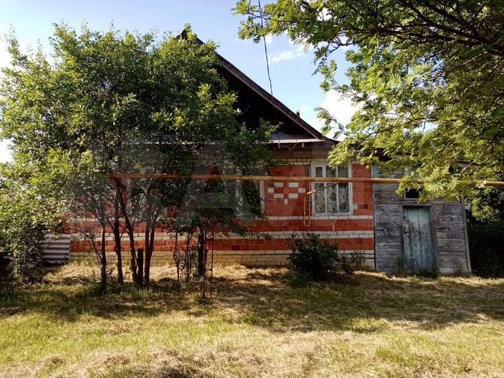 Дом 50 м² на участке 40 сот.