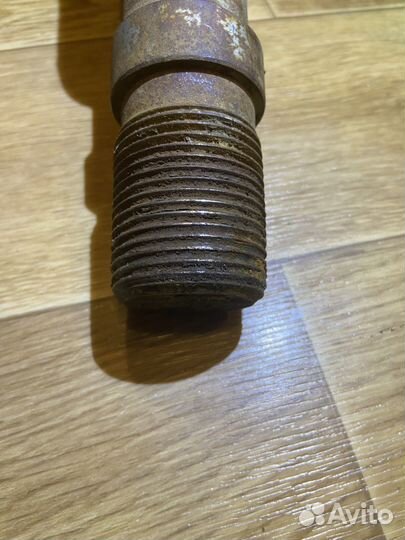 Буксировочный крюк man