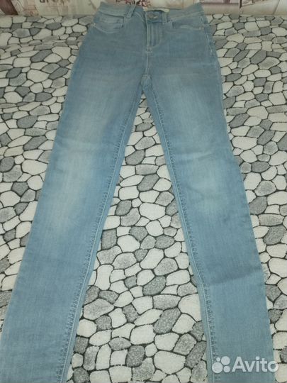 Джинсы для девочки