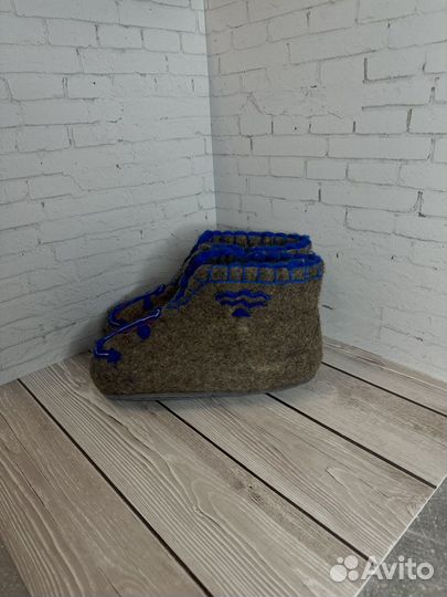 Тапочки войлочные домашние из шерсти с подошвой 43