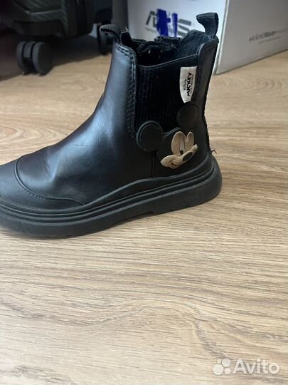 Продам ботинки Zara
