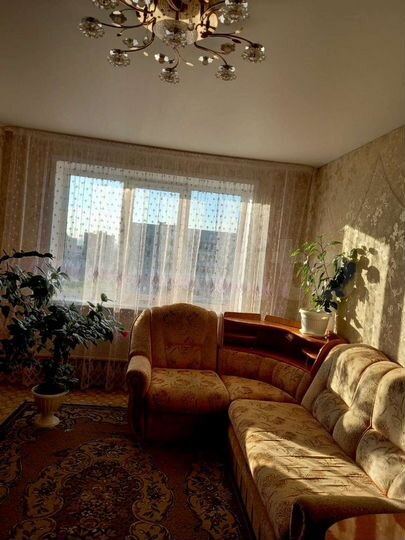 4-к. квартира, 90 м², 8/9 эт.