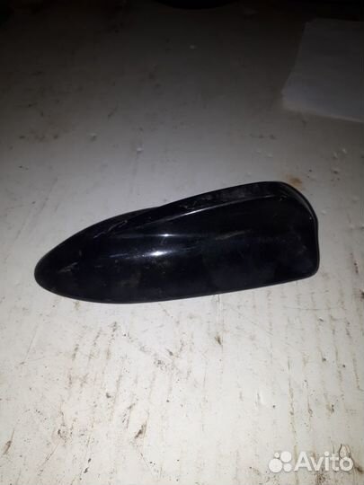 Плавник на крышу (подойдёт для любого авто)