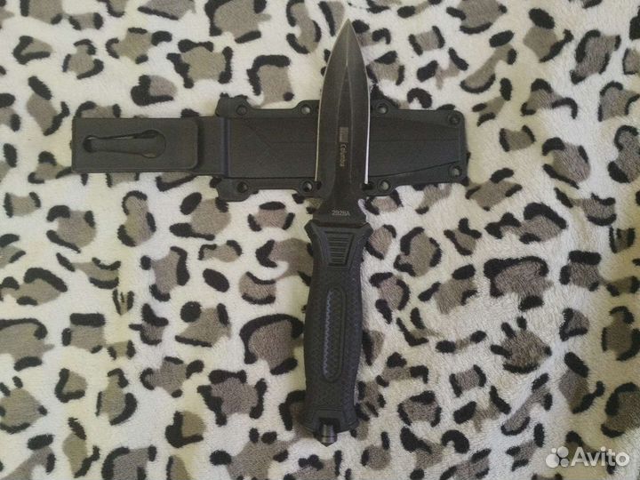 Нож Columbia с ножнами