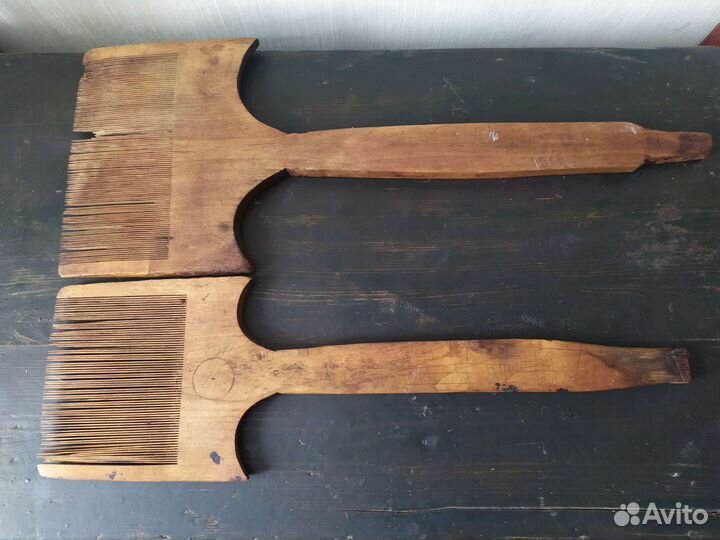 Обновление Старинный гребень,чесало.Челноки