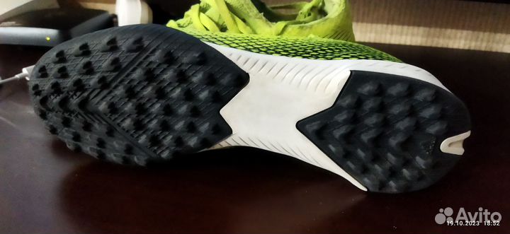 Футбольные сороконожки adidas