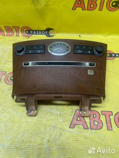 Блок управления магнитолой Nissan Fuga Y50 VQ35DE