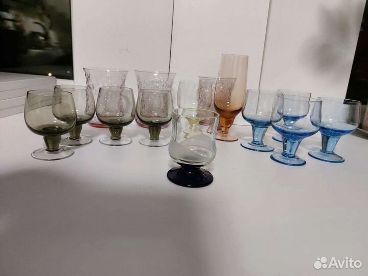 Фужеры из цветного стекла времен СССР