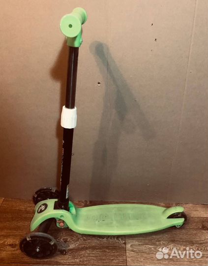 Самокат детский трехколесный