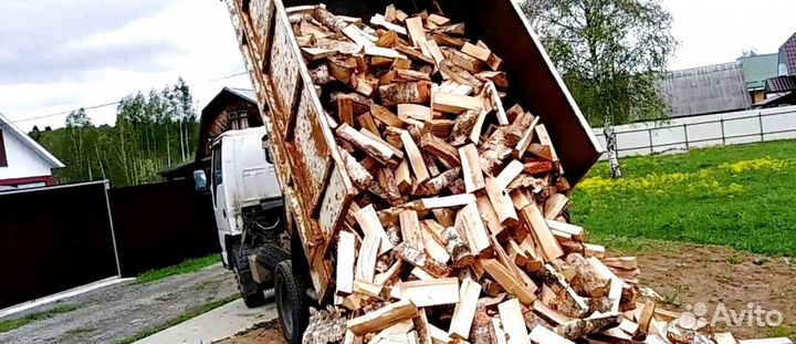 Дрова подсушенные