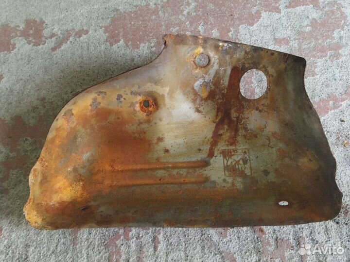 Защита кожух выпускного коллектора Kia Sportage