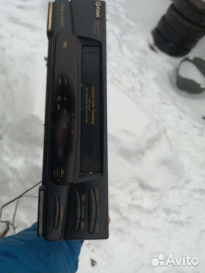 Видеомагнитофон Funai