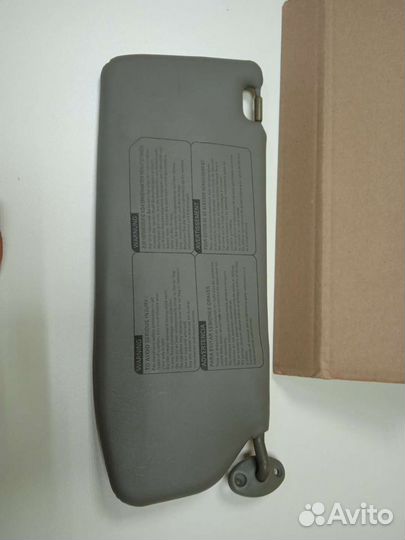 Солнцезащитный козырек правая сузуки игнис