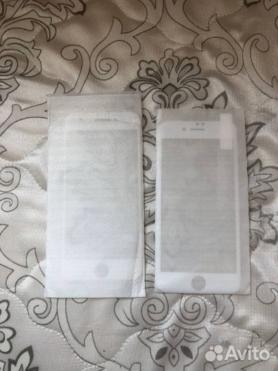 Защитное стекло iPhone 8