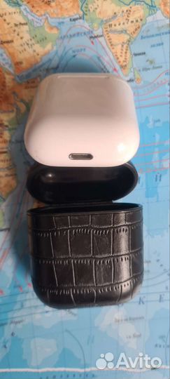 Airpods кейс