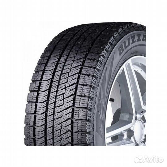 Bridgestone Blizzak Ice 205/50 R17 93H