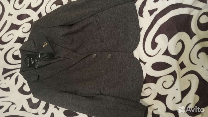 Пиджак для девочки на 12 лет