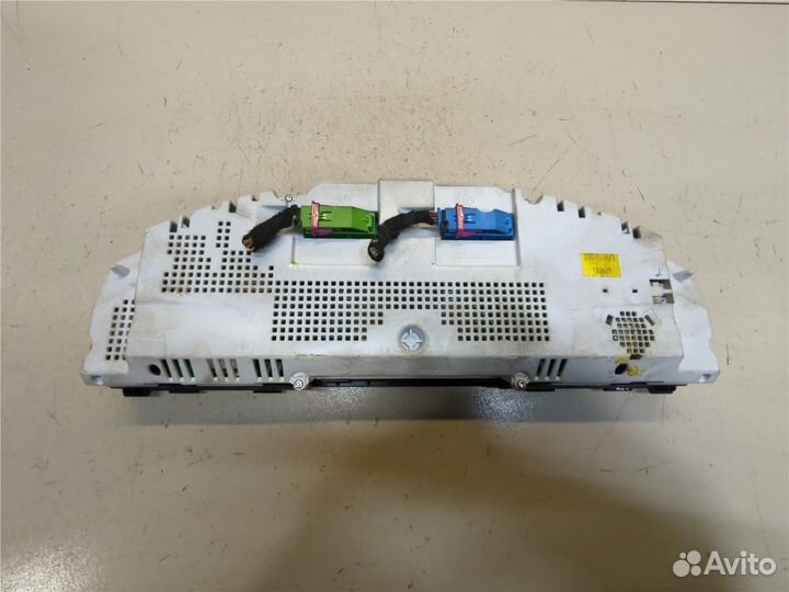 Щиток приборов Volkswagen Touareg, 2009