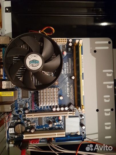 Материнская плата +проц.+ оперативка 2 гб