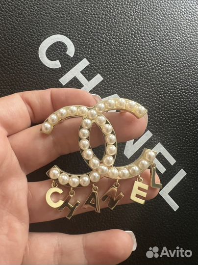 Серьги Chanel