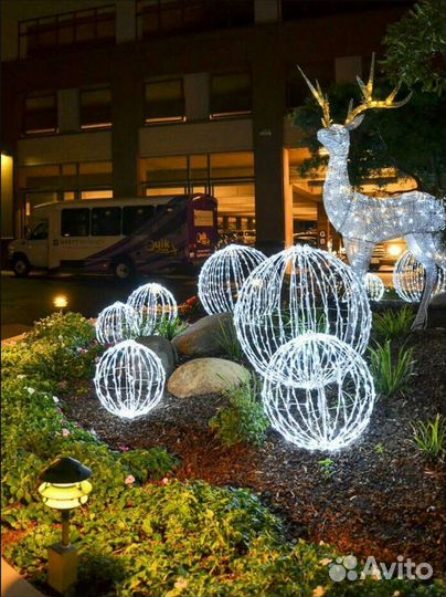 Фигура олень из проволоки