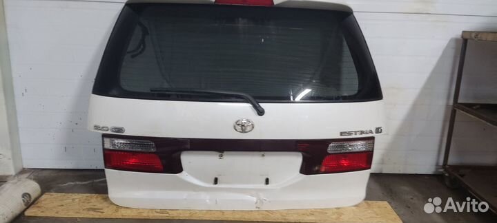 Продам дверь багажника Toyota Estima ASR-30-40