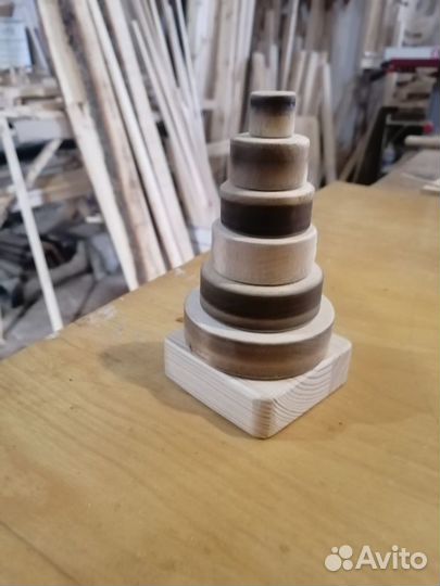 Детская деревянная пирамидка игрушка