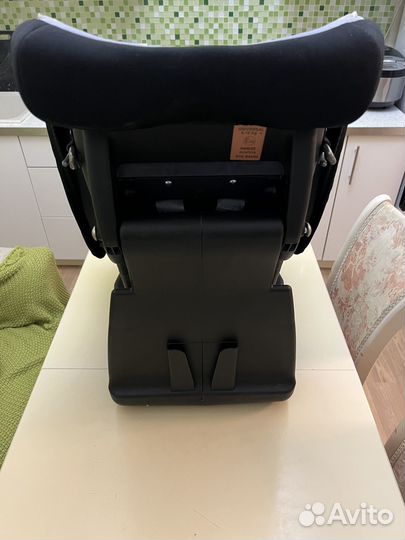 Детское автокресло Chicco (0-18 кг)