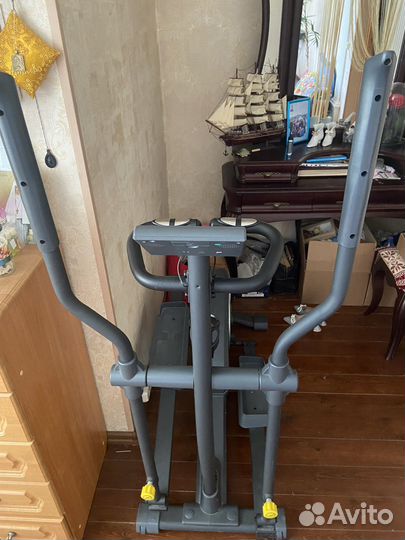 Эллиптический тренажер torneo