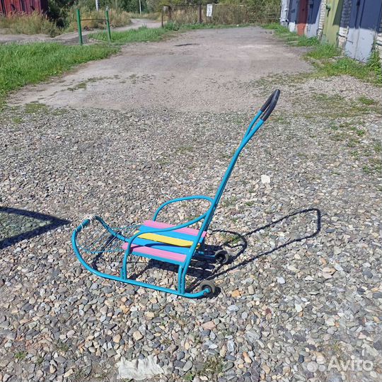 Санки зимние с колесиками