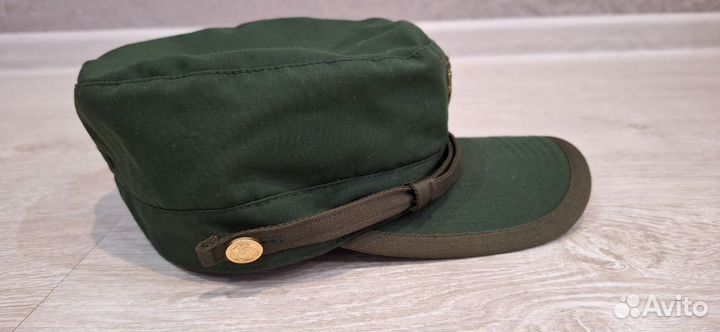 Кепка офисная зеленая