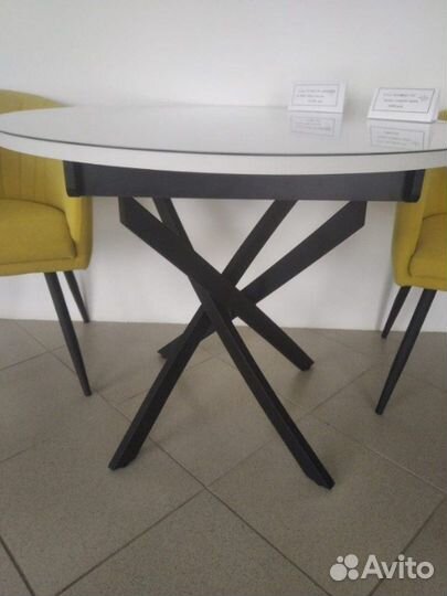 Стол прочные стальные ножки «Стайл 24»