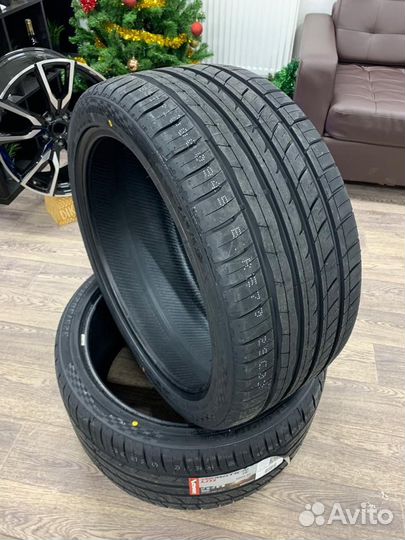 RoadX RXMotion U11 265/35 R20 100Y