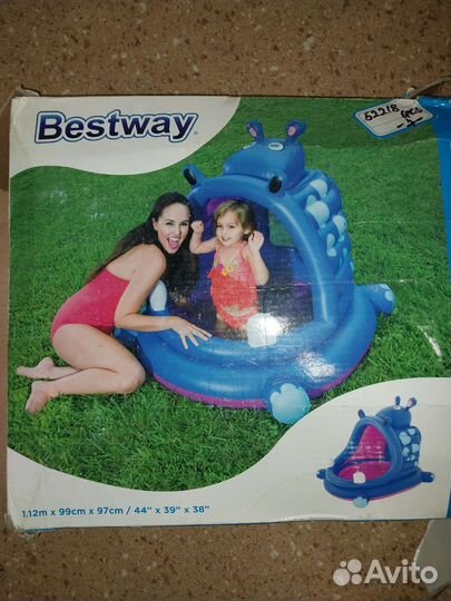 Детский надувной бассейн с крышей