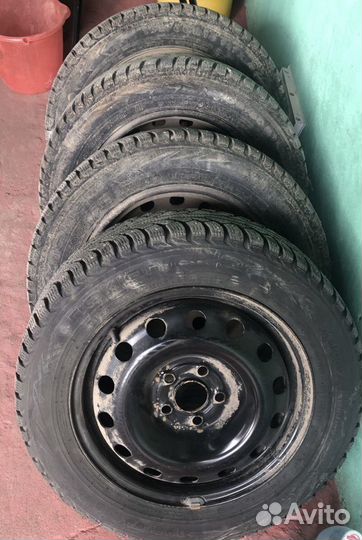 Колеса зимние 195/60 R15 nokian hakkapelitta