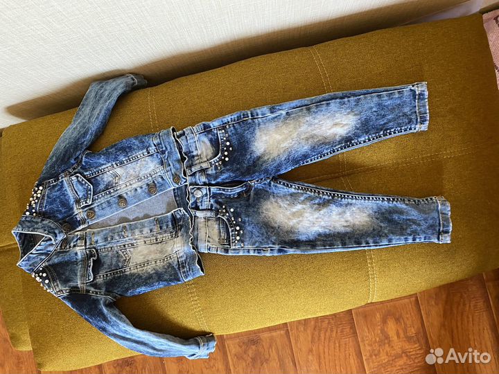 Джинсовый костюм на девочку 1,5 годика