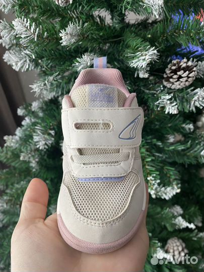 Кроссовки для девочки анатомические 24 р dr kong