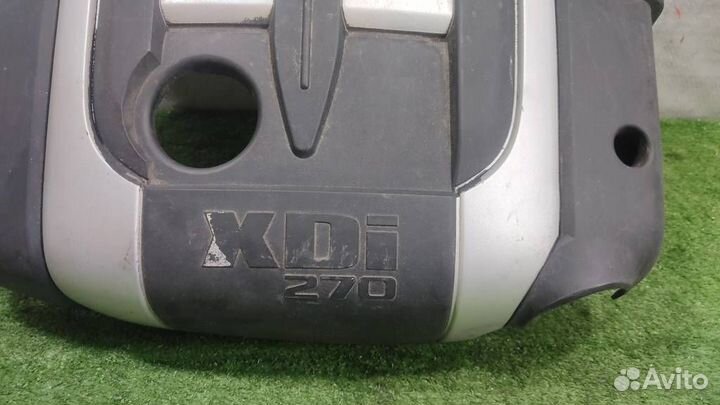 Крышка двигателя Ssangyong Rexton 2005