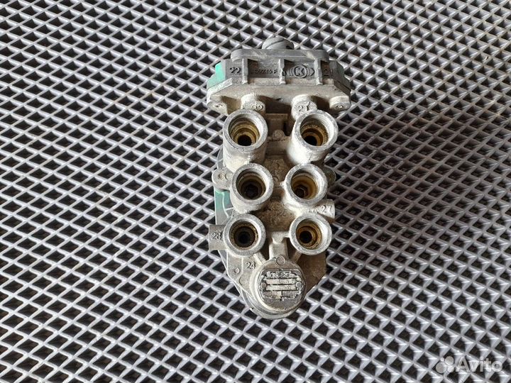 Кран защитный 4-х контурный