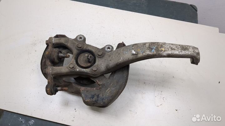 Ступица (кулак, цапфа) правая передняя Lexus GS