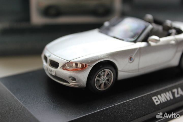 BMW Z4 1:43 Norev