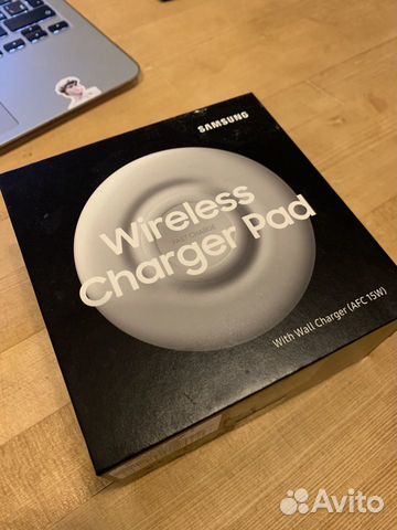 Беспроводная зарядка для смартфонов