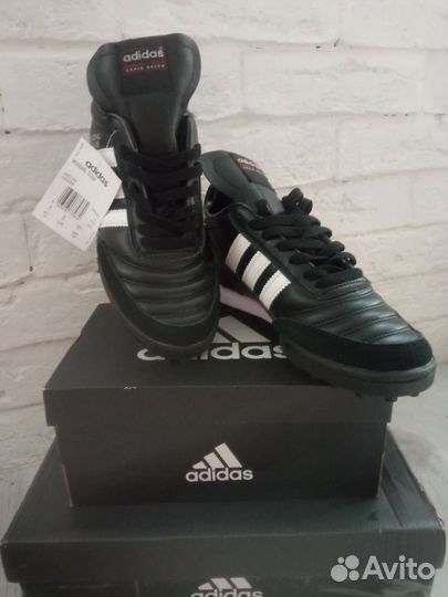 Футбольные бутсы adidas Mundial