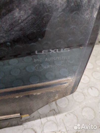 Стекло боковой двери левое заднее Lexus RX