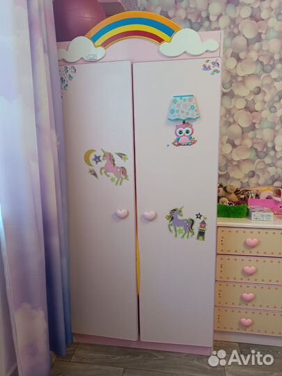 Комплект детской мебели для девочки