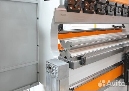 Листогибочный пресс