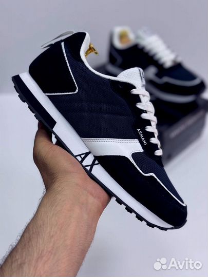 Кроссовки Armani легкие