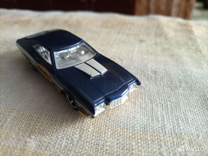 Машинки hot wheels