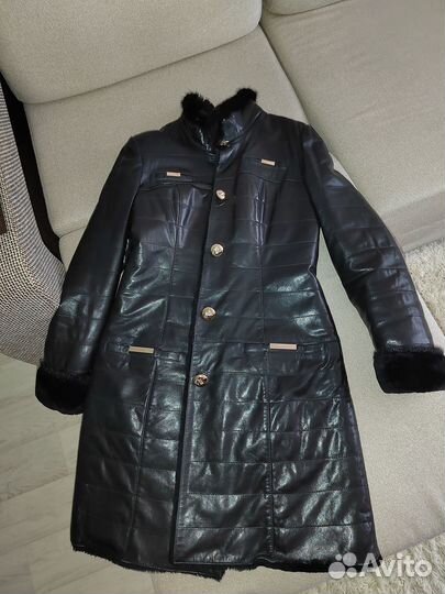 Кожаное пальто42 44 черное