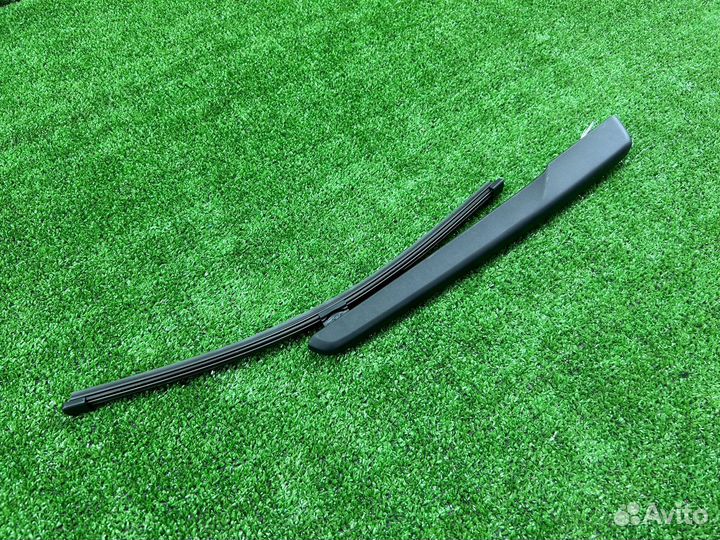 Поводок заднего стеклоочистителя porsche Cayenne E